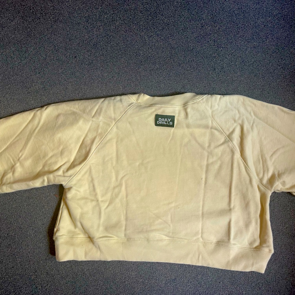Daily drills yellow cropped sweatshirt